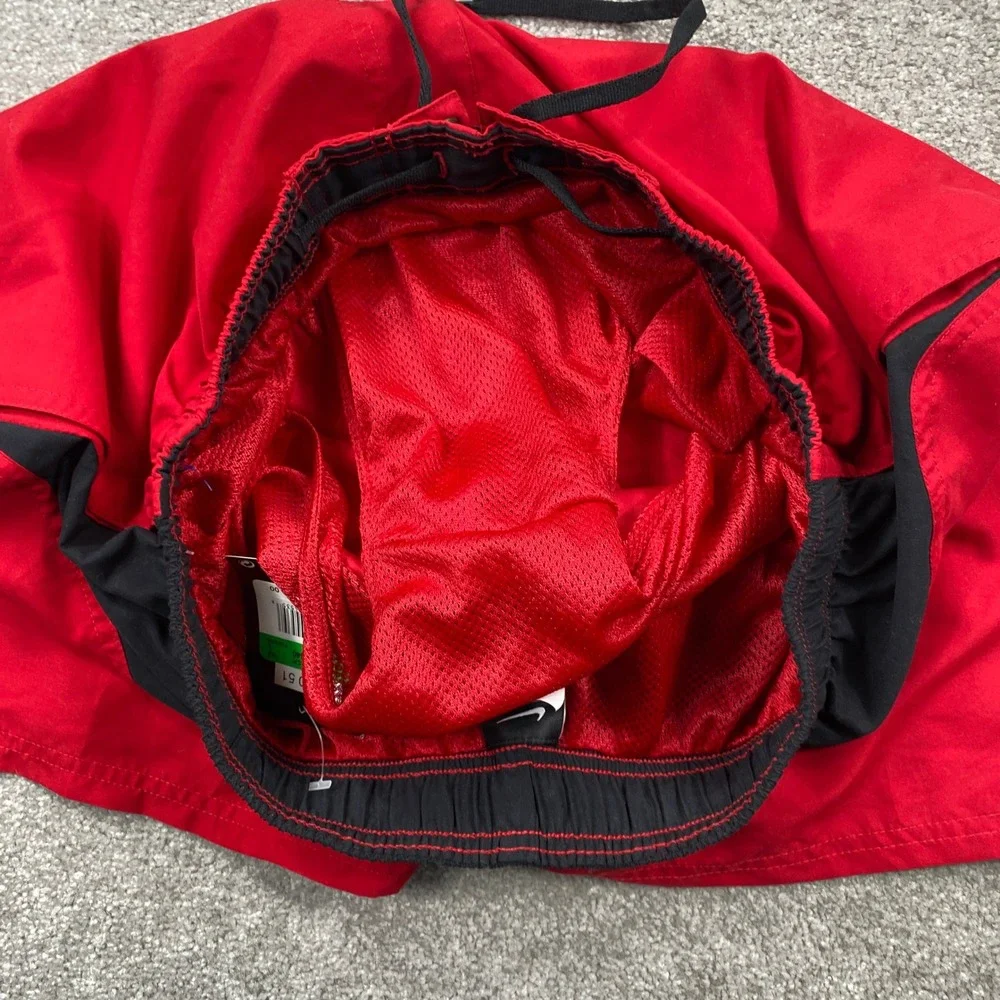 Nike Swim Trunks Mens Large Red Black Mesh Lined Board Shorts